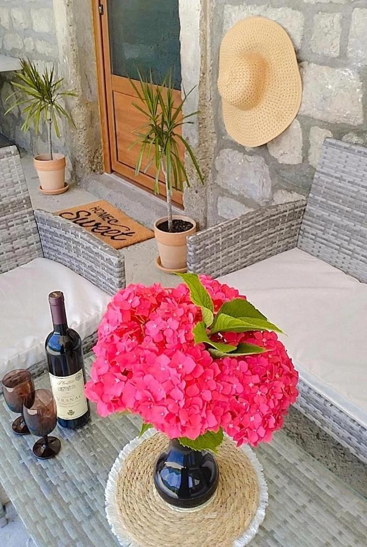 Apartmani Dumezic Bar Camera foto