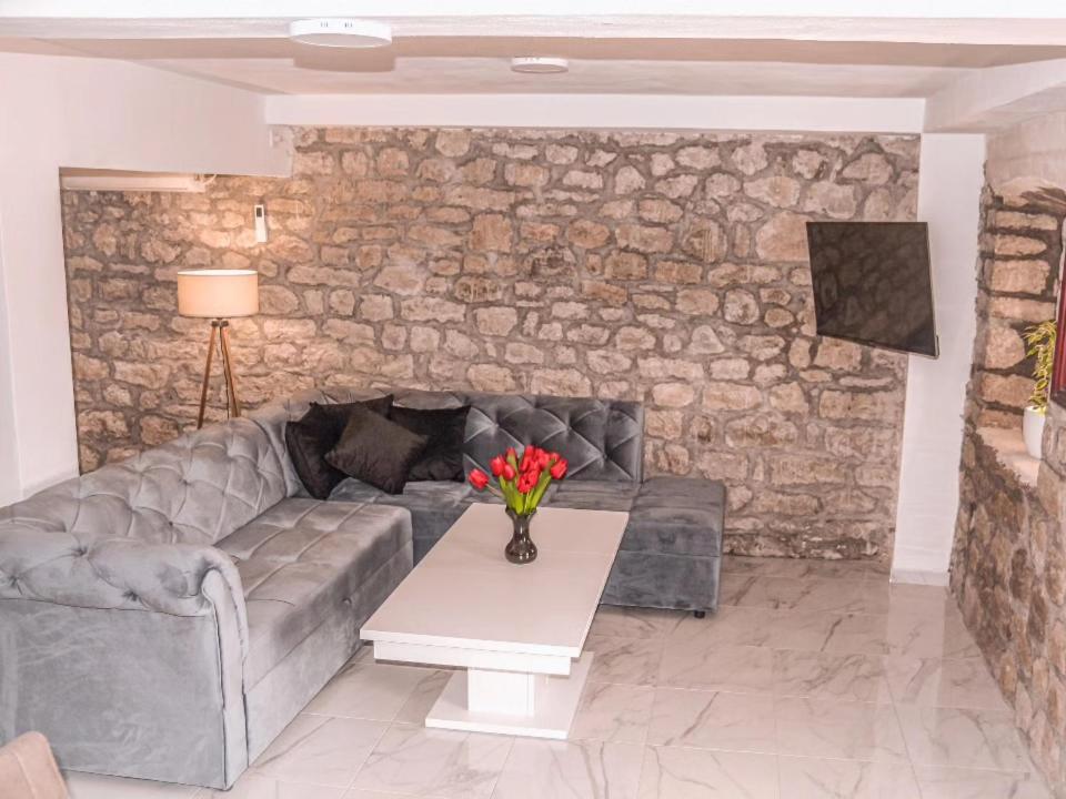 Apartmani Dumezic Bar Camera foto