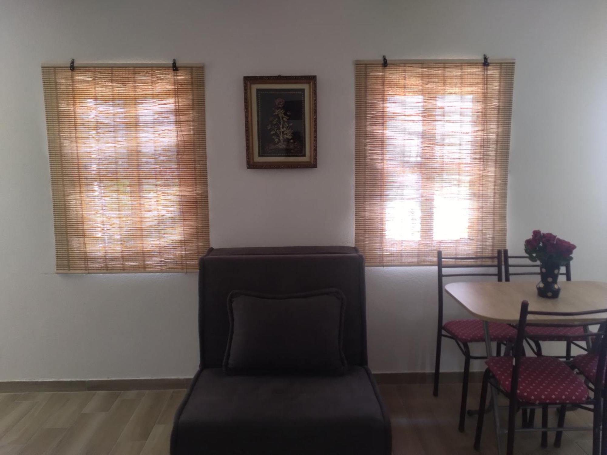 Apartmani Dumezic Bar Camera foto
