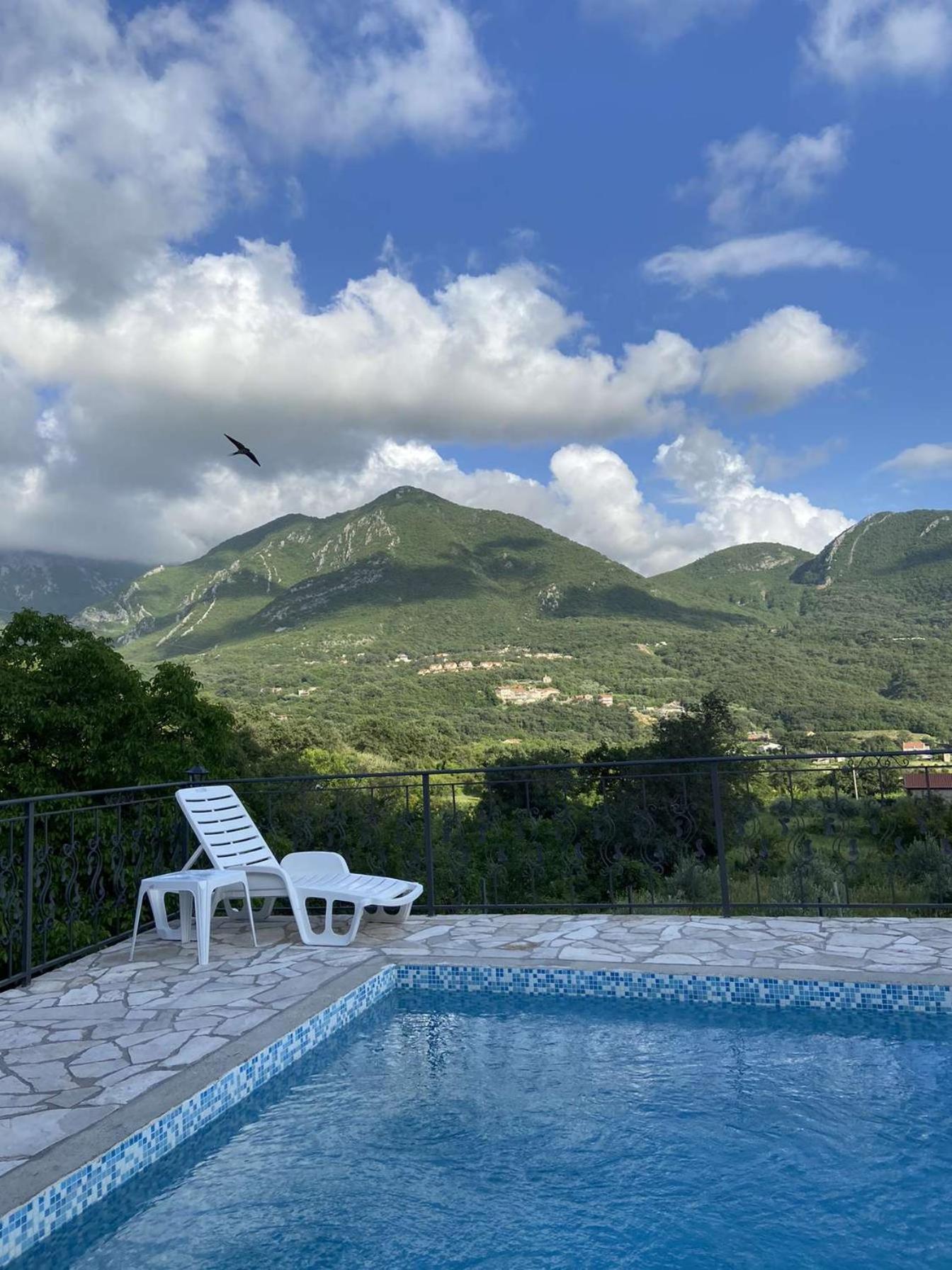 Apartmani Dumezic Bar Esterno foto